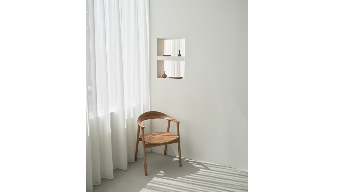 9.カーテンがつくりだす美しい影